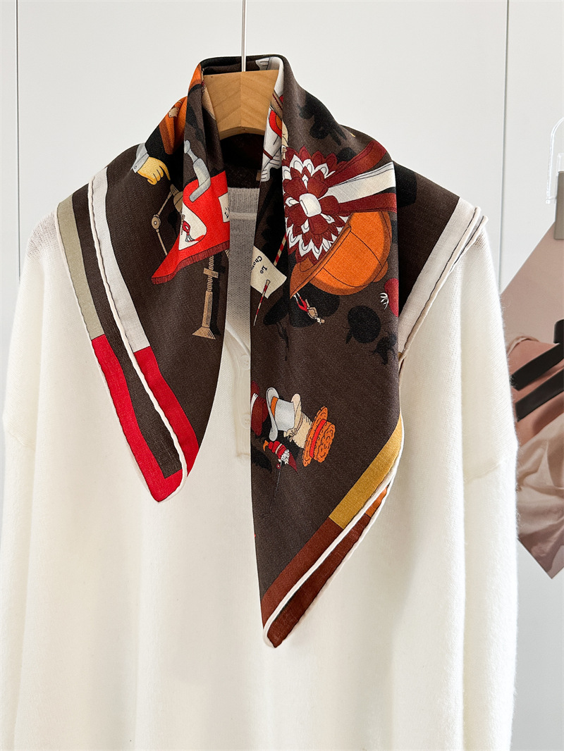 Luxury Bags Hong Kong - Écharpe imprimée double face 65 cm,